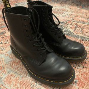 Dr. Martens 1460